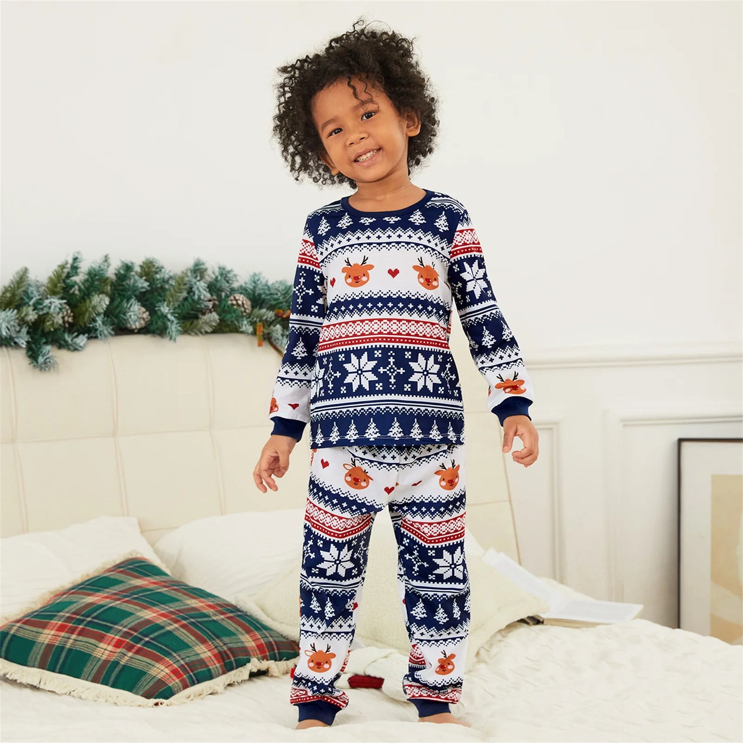 All-over Print Long-sleeve Pajamas Sets